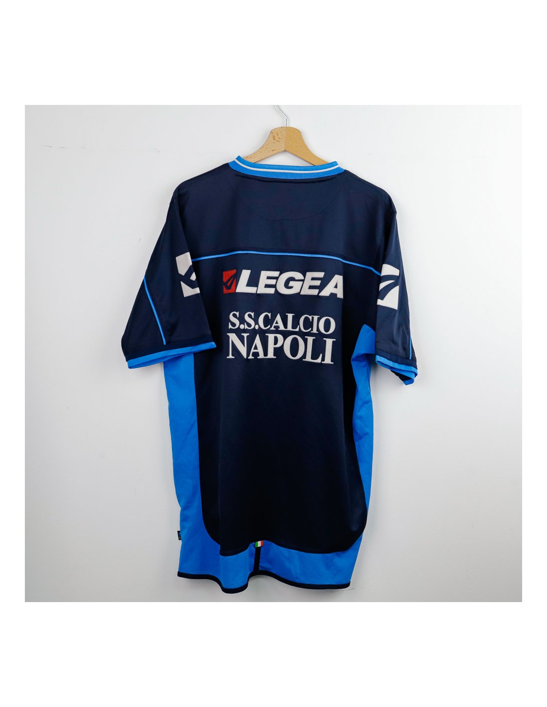 Maglietta legea on sale